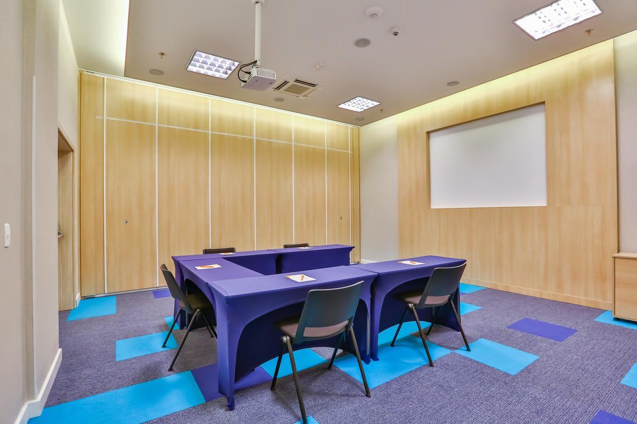 Hotel Transamerica Fit Jacarei